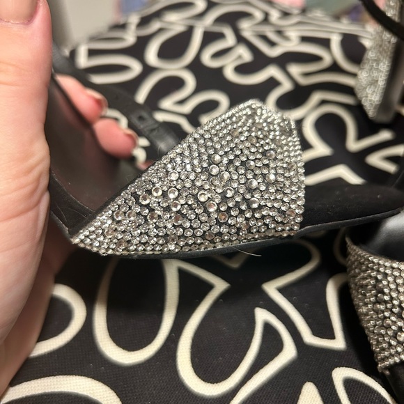 JLO SPARKLY HEELS - Picture 2 of 8